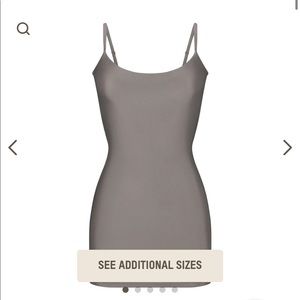 NWT -SKIMS shine jersey dress XS in Grey Chalk
